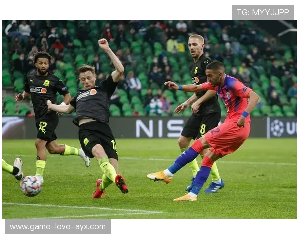 切尔西—齐耶赫弧顶爆射命中死角